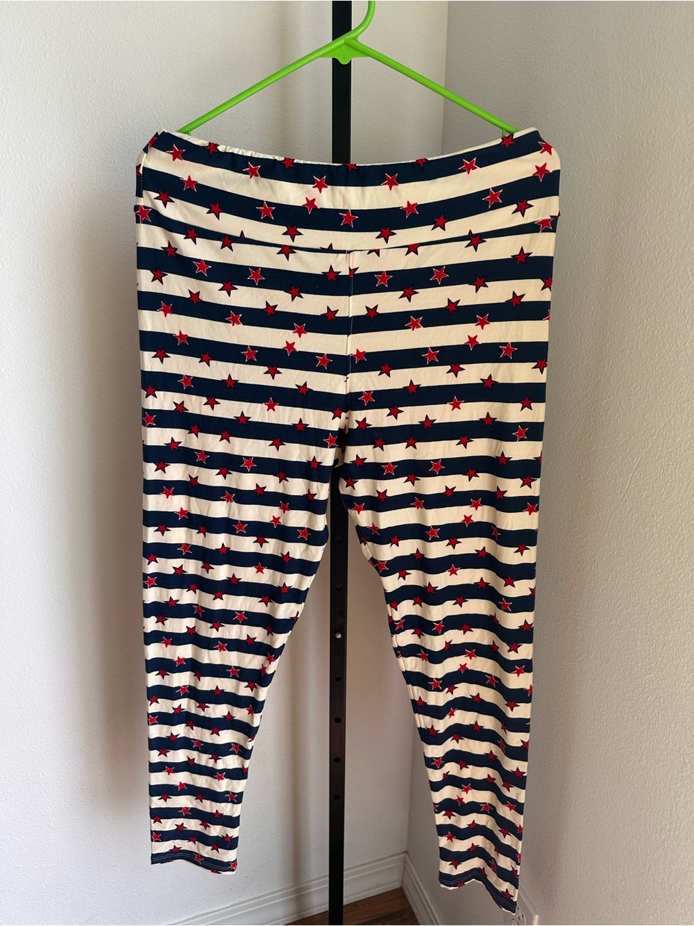 Lularoe tall and curvy stripes and stars leggings